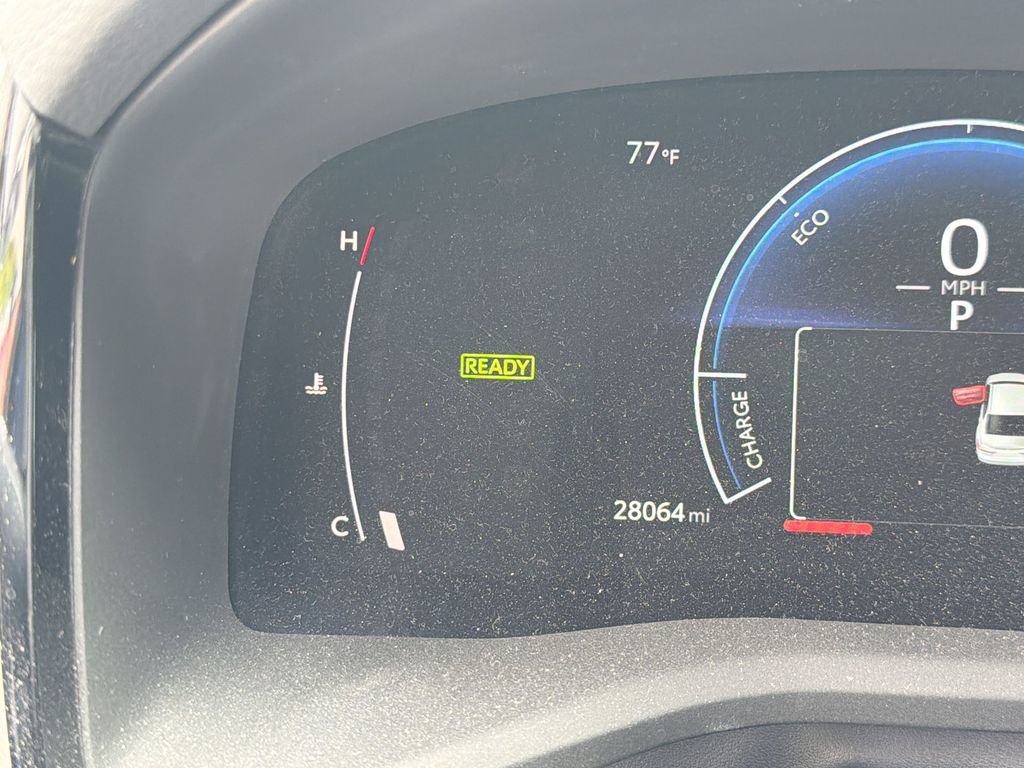 Used 2025 Toyota Camry SE FWD image 10