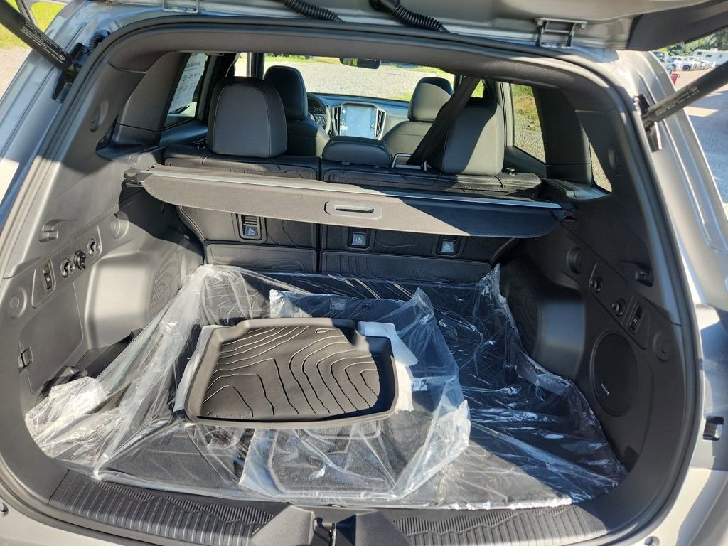 New 2025 Subaru Forester Limited w/ Popular Package image 22