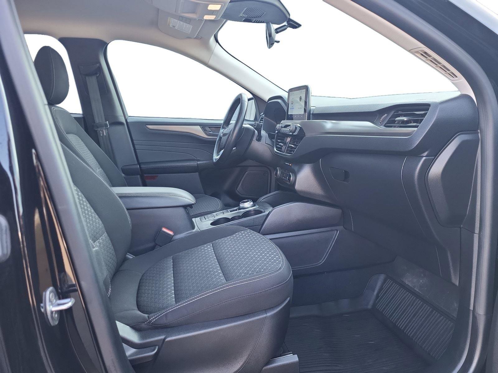 Used 2023 Ford Escape Active image 25