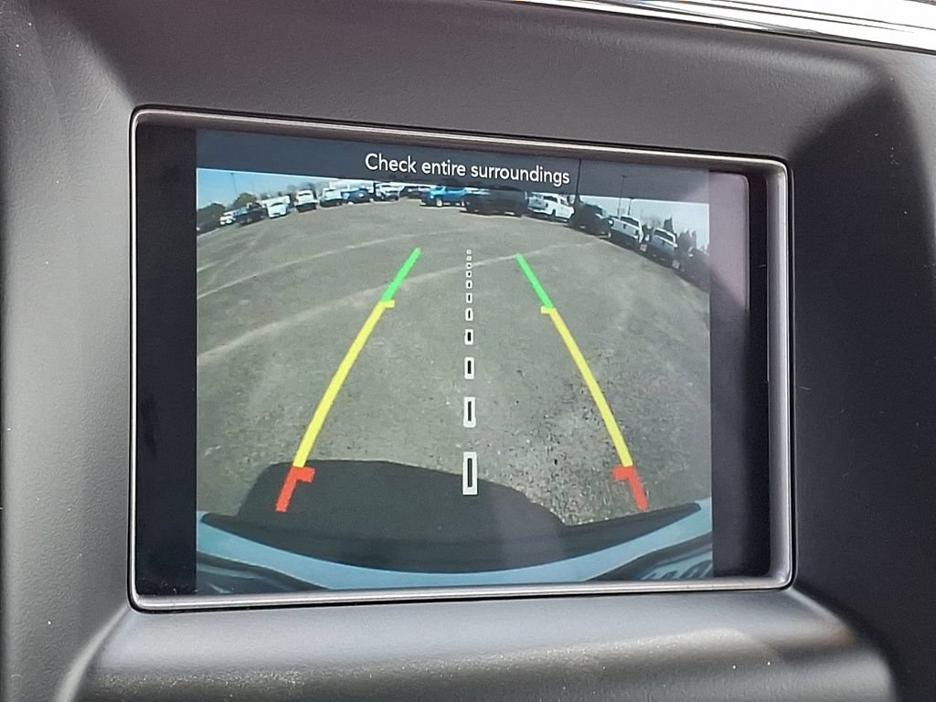 Used 2021 Jeep Grand Cherokee Laredo AWD/4WD image 25