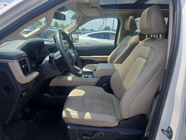 Certified 2024 Ford Expedition Limited AWD/4WD image 12