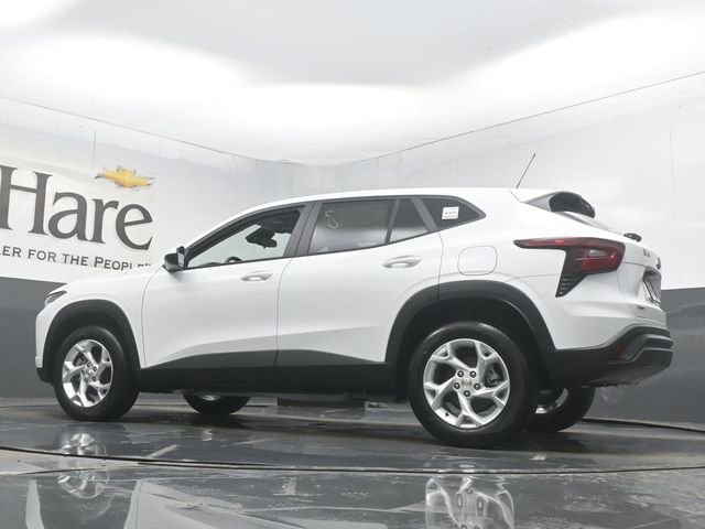 New 2026 Chevrolet Trax LS w/ LS Convenience Package image 33