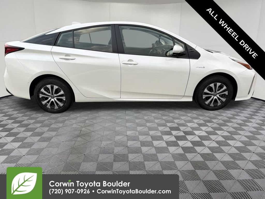 Used 2020 Toyota Prius LE w/ Carpet Mat Package AWD/4WD image 8