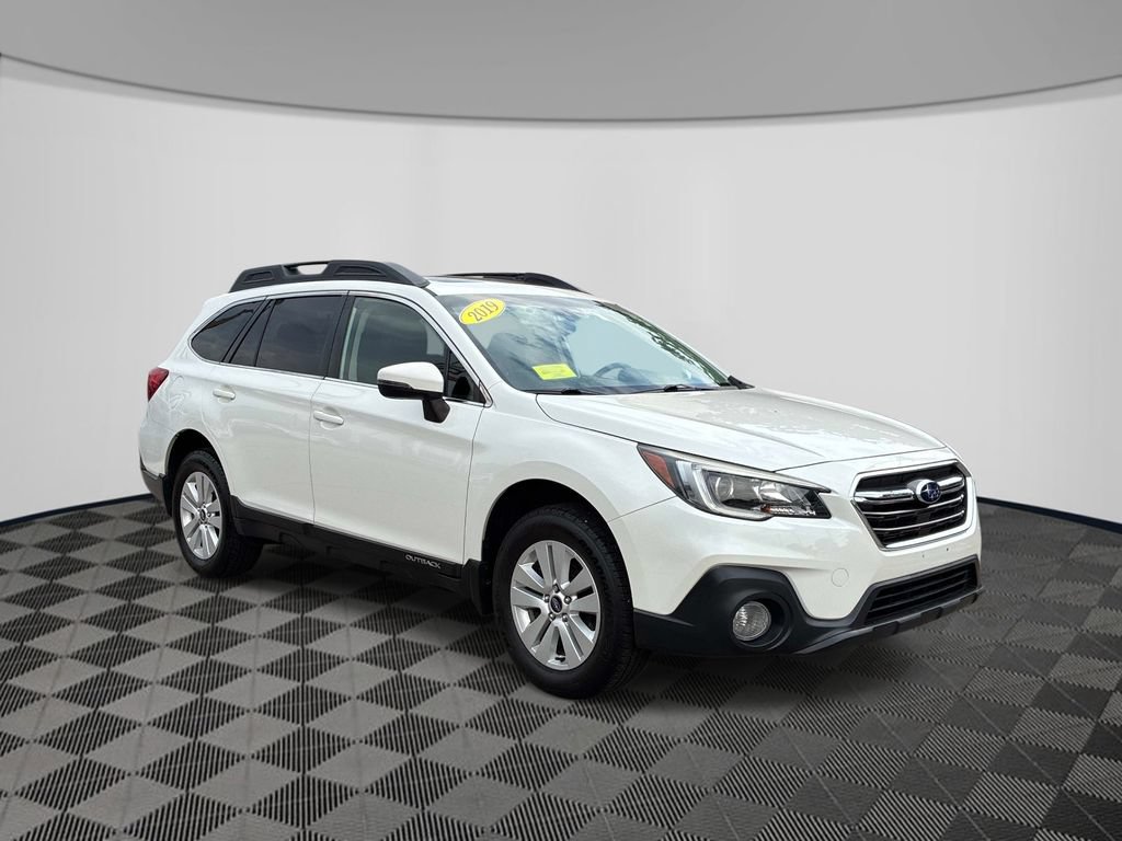 Used 2019 Subaru Outback 2.5i Premium AWD/4WD image 3