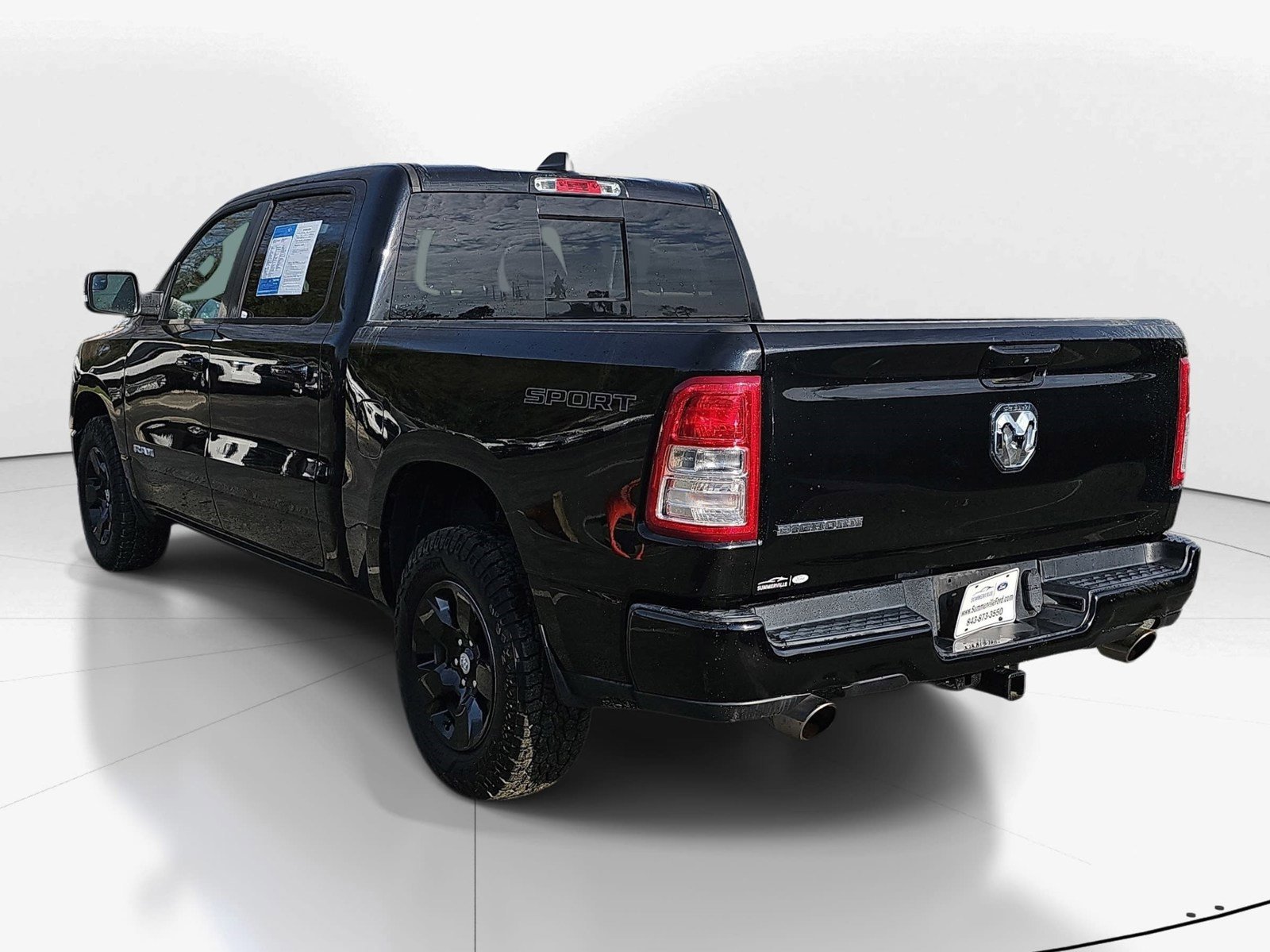 Used 2020 RAM 1500 Big Horn RWD image 4