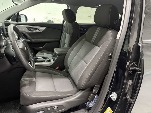New 2025 Chevrolet Blazer LT w/ Midnight/Sport Edition FWD image 20