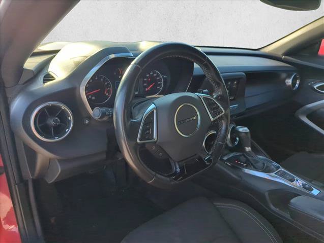 Used 2019 Chevrolet Camaro LT RWD image 11