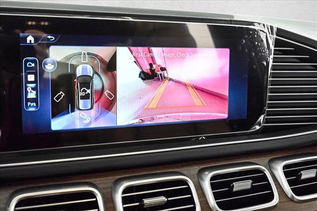 New 2026 Mercedes-Benz GLS 580 4MATIC image 15