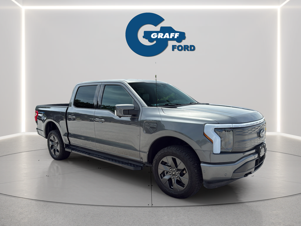 Used 2022 Ford F150 Lightning Lariat AWD/4WD image 10