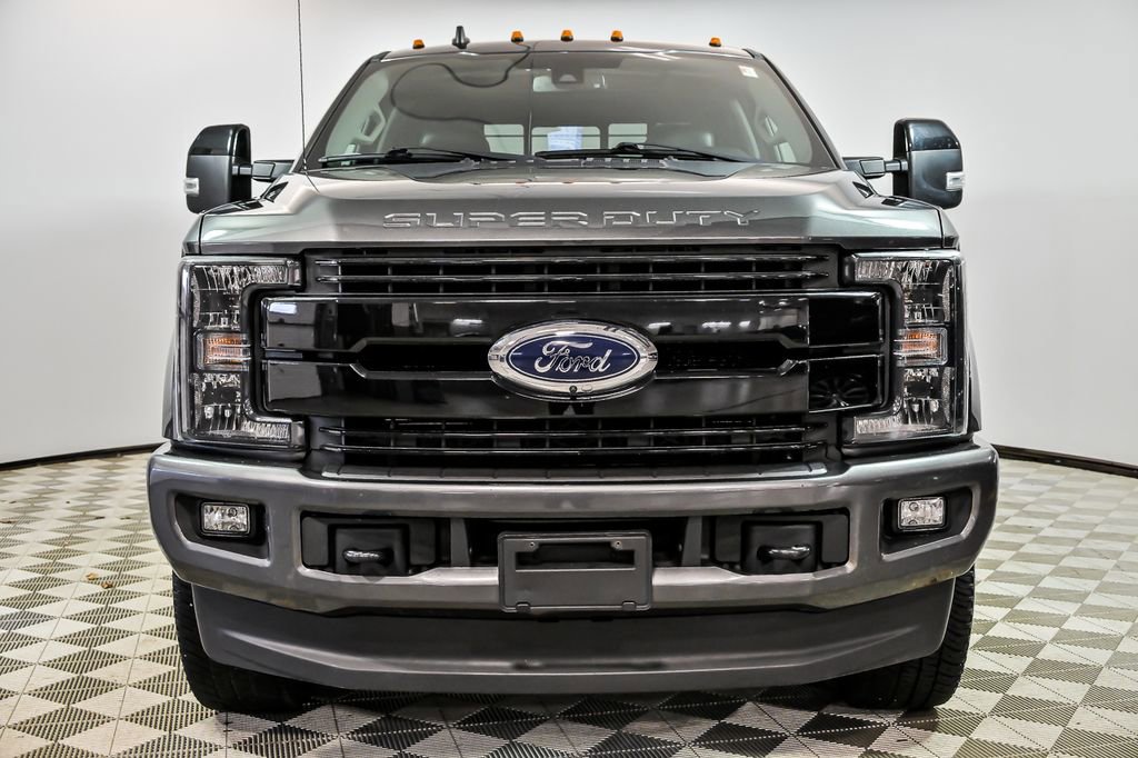 Used 2019 Ford F350 Lariat w/ Lariat Ultimate Package image 4