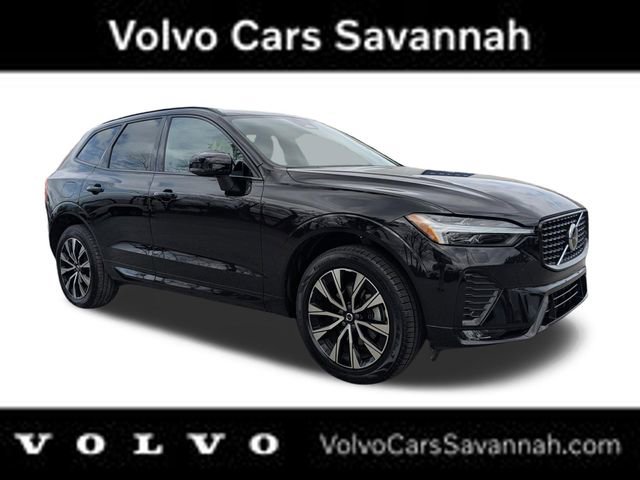 Certified 2025 Volvo XC60 B5 Core image 2