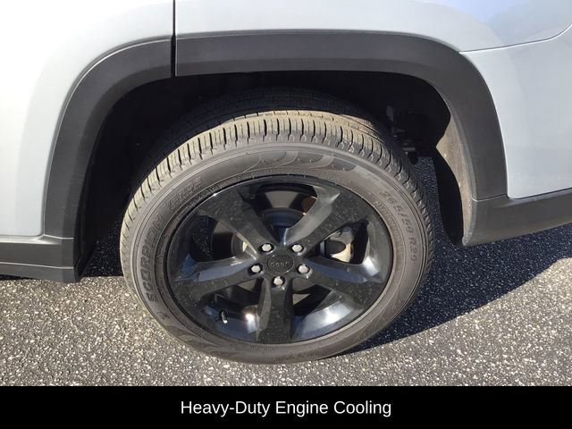 Used 2023 Jeep Grand Cherokee L Limited w/ Luxury Tech Group II RWD image 17