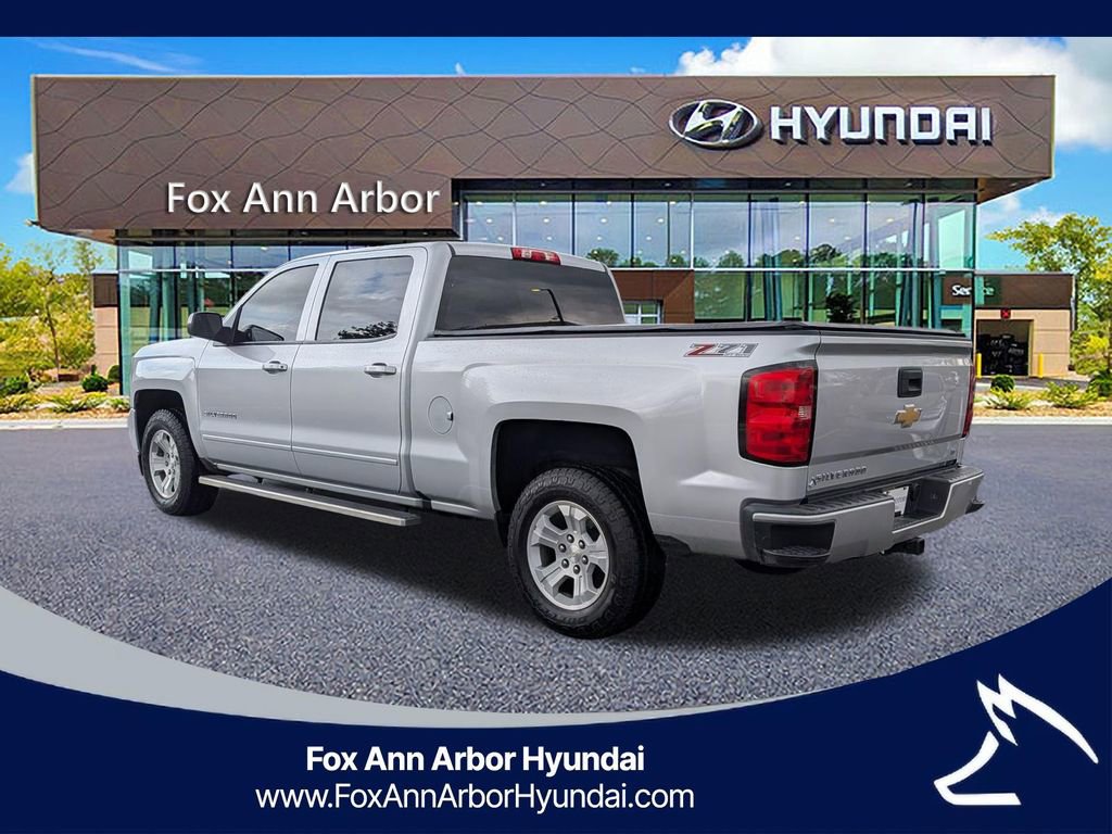 Used 2017 Chevrolet Silverado 1500 LT w/ All Star Edition AWD/4WD image 3