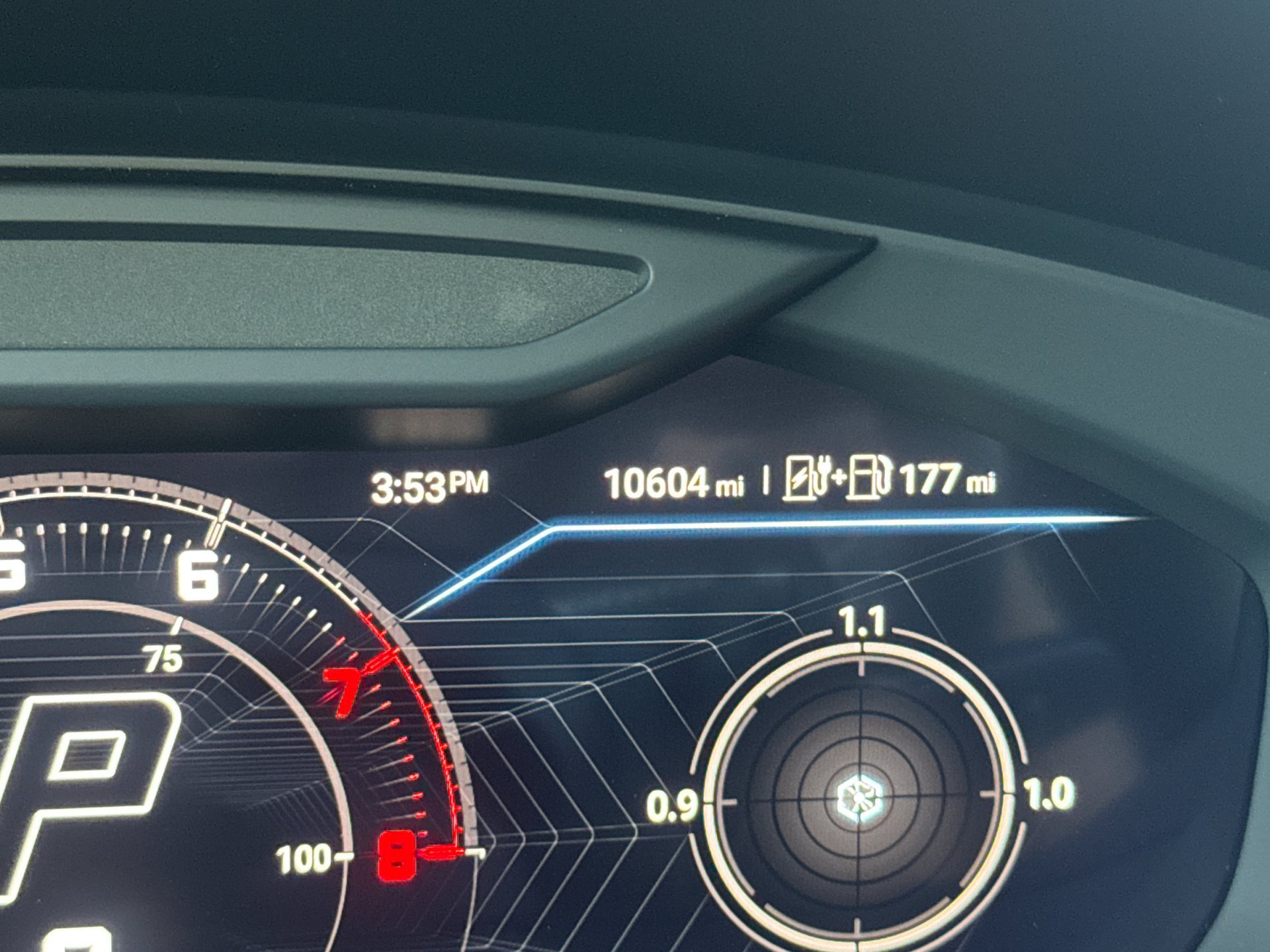Used 2025 Lamborghini Urus SE AWD/4WD image 32