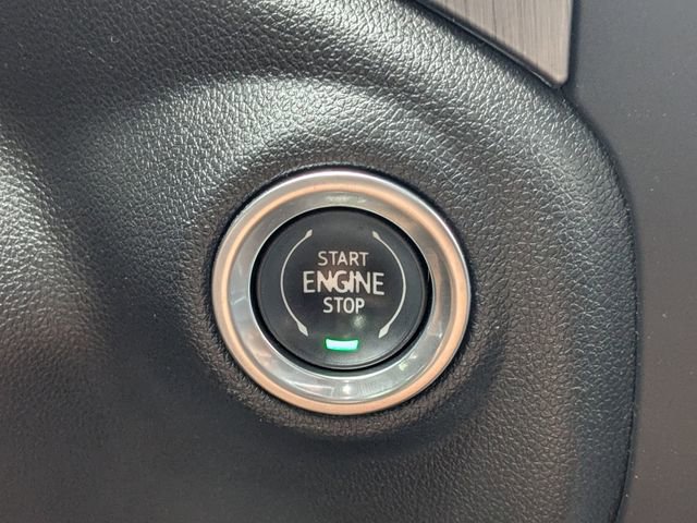 Used 2021 GMC Sierra 2500 Denali w/ Denali Ultimate Package image 32