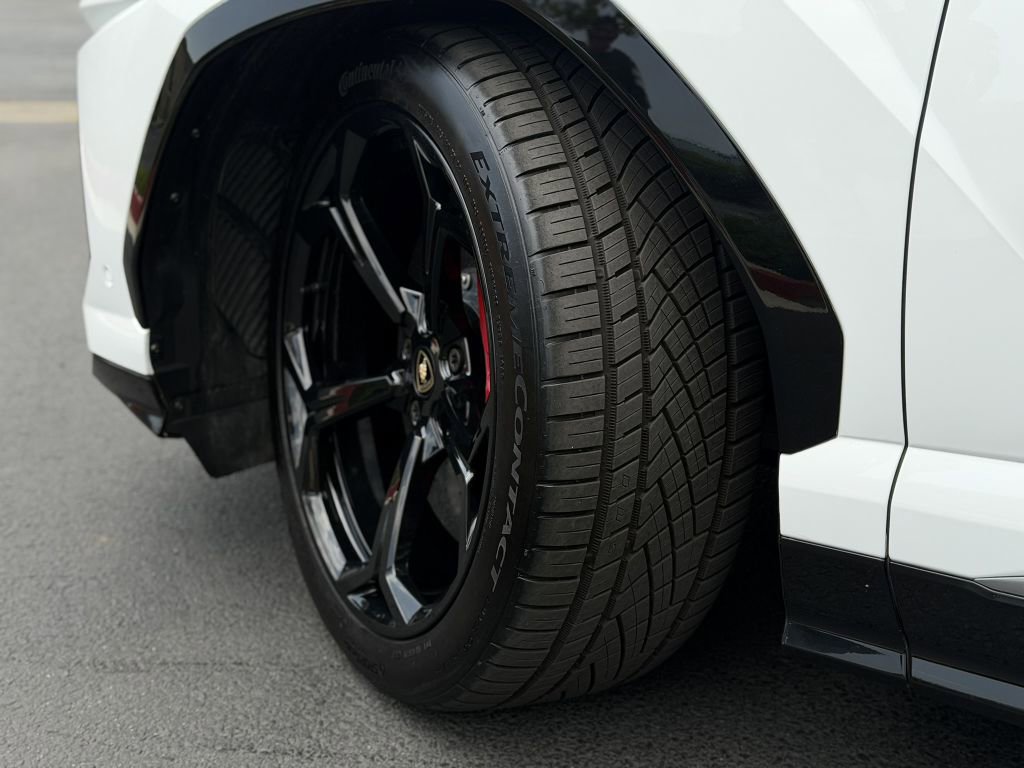 Used 2021 Lamborghini Urus AWD/4WD image 63