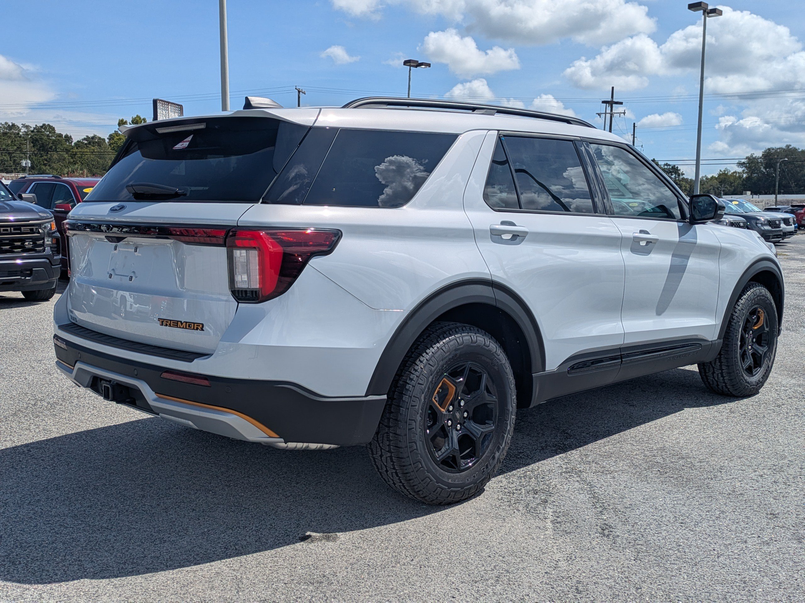 New 2026 Ford Explorer Tremor w/ Tremor Ultimate Package AWD/4WD image 4