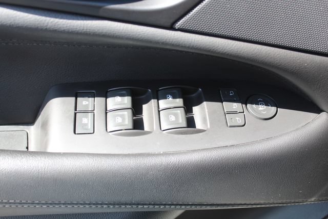 Used 2020 Cadillac Escalade Luxury RWD image 44