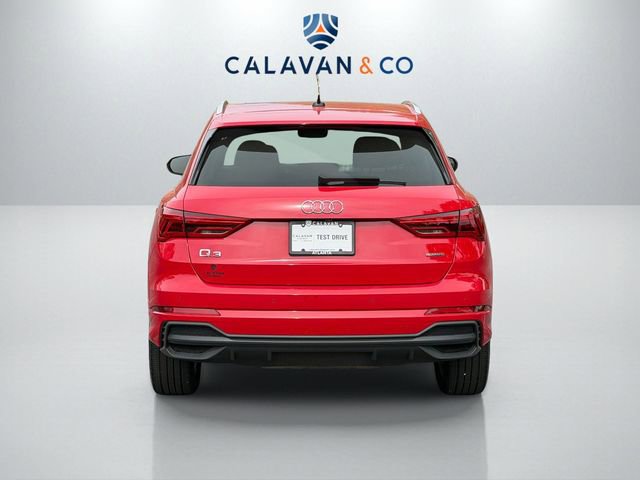 Used 2023 Audi Q3 2.0T Premium Plus w/ Premium Plus Package AWD/4WD image 6