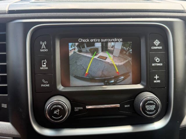 Used 2020 RAM 1500 Tradesman w/ Chrome Appearance Group RWD image 19