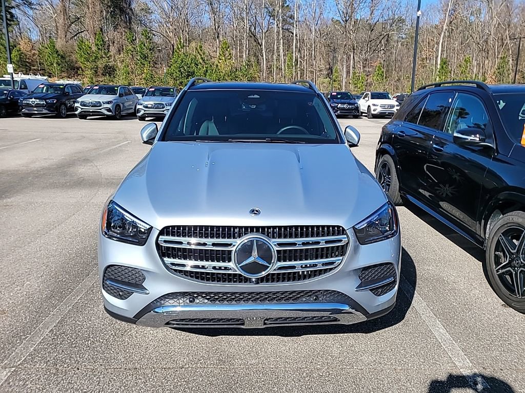 Used 2025 Mercedes-Benz GLE 350 4MATIC image 2