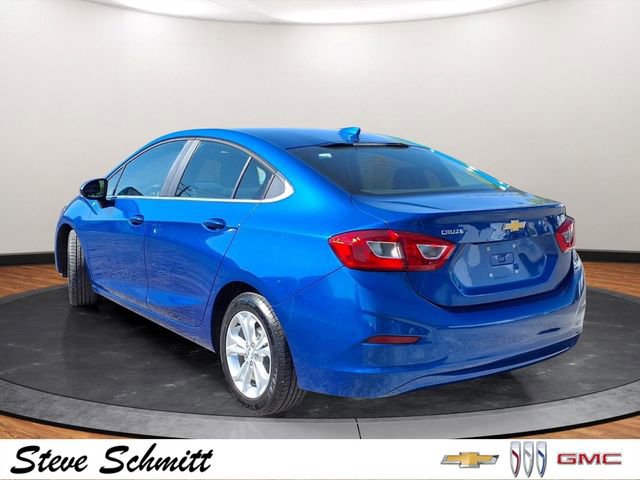 Certified 2019 Chevrolet Cruze LT FWD image 3