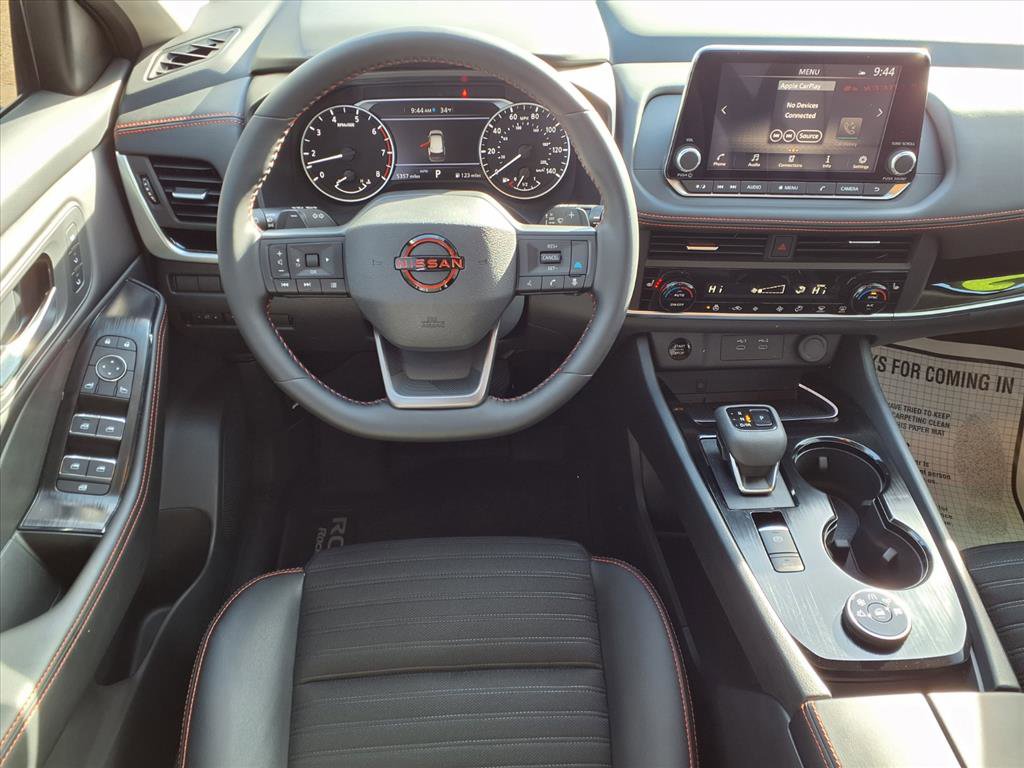 Certified 2025 Nissan Rogue SV w/ Rock Creek Premium Package image 3