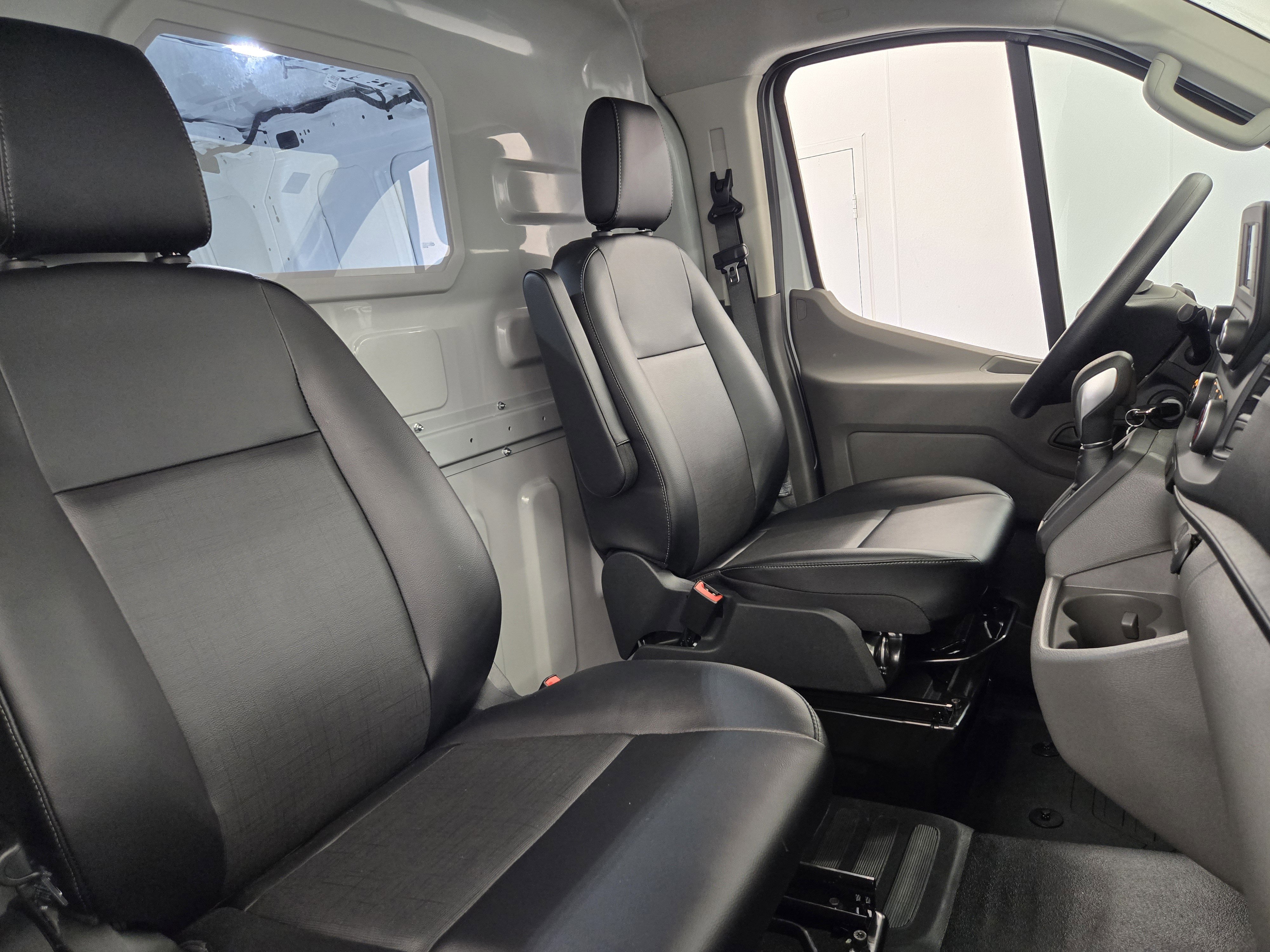Used 2024 Ford Transit 350 Low Roof image 16