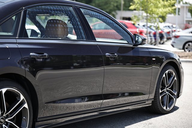 New 2025 Audi A8 L 3.0T image 8