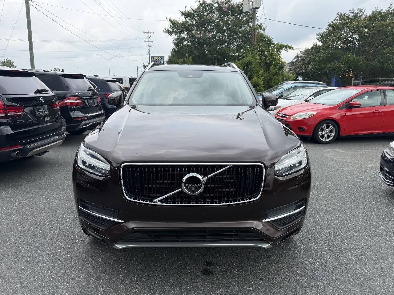 Used 2018 Volvo XC90 T6 Momentum w/ Convenience Package AWD/4WD image 2
