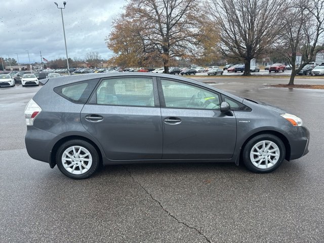 Used 2012 Toyota Prius V image 6