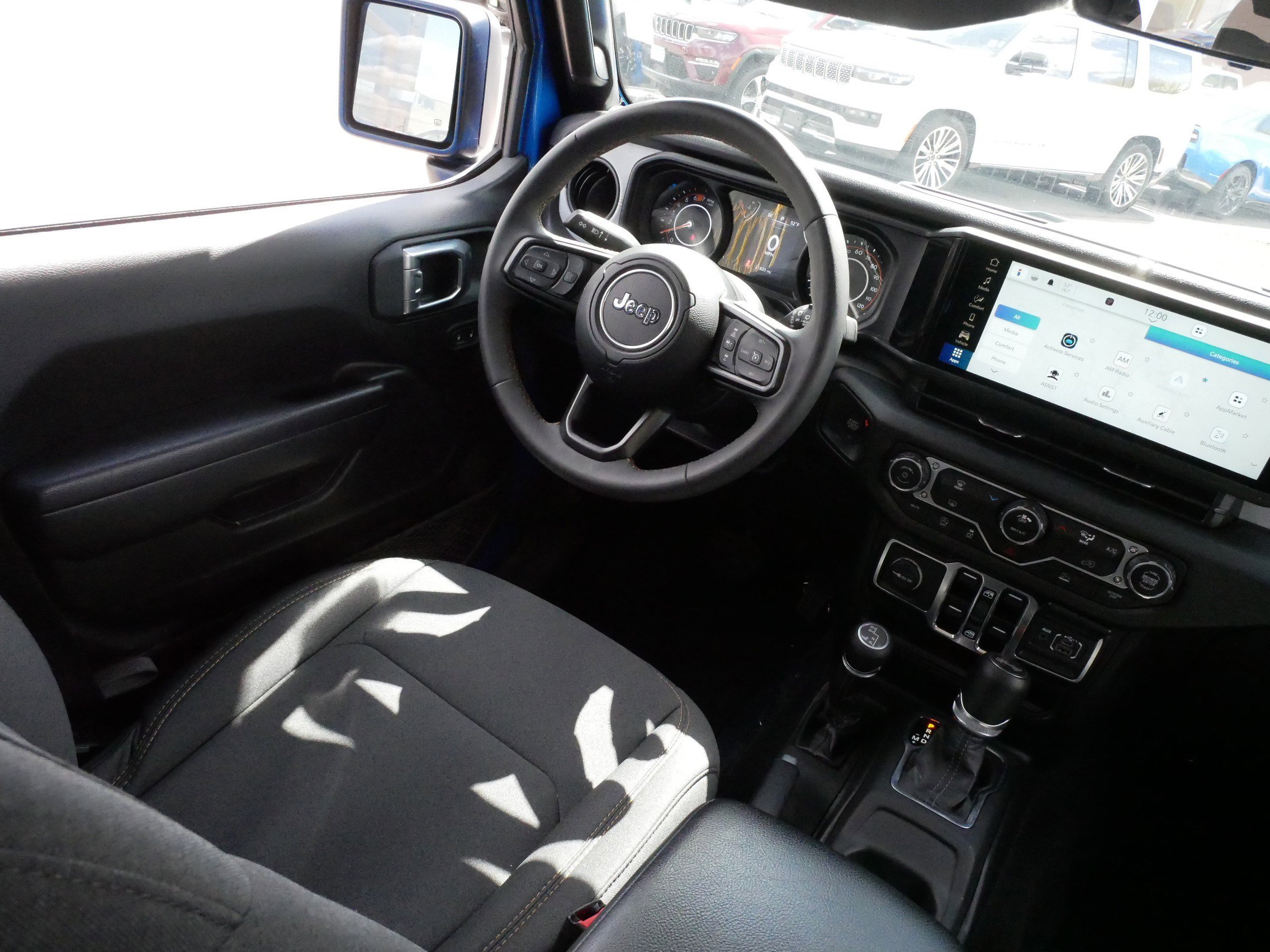 Used 2024 Jeep Wrangler Unlimited Sport AWD/4WD image 9