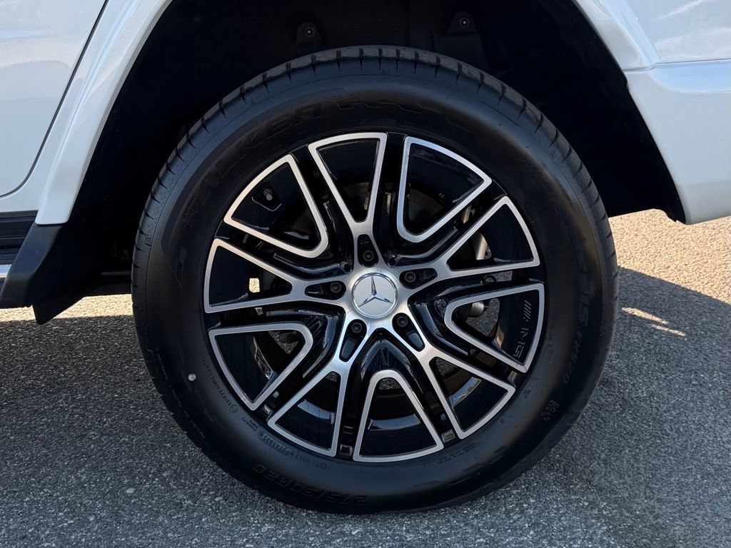 Used 2025 Mercedes-Benz G 580 w/ EQ Technology image 11