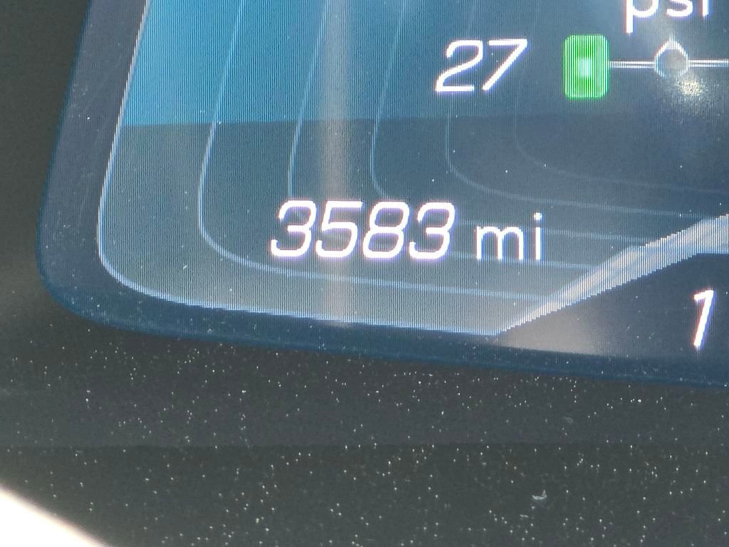 Used 2025 Chevrolet Corvette Stingray Coupe w/ Battery Protection Package image 16