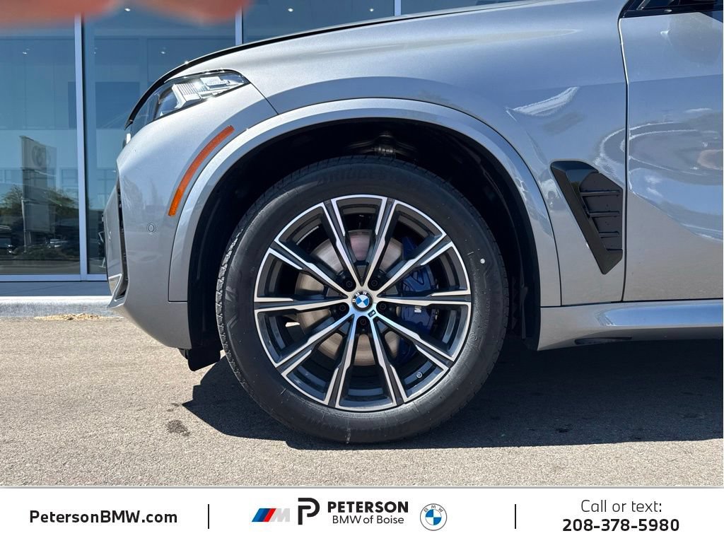 New 2026 BMW X5 xDrive40i w/ M Sport Package AWD/4WD image 34