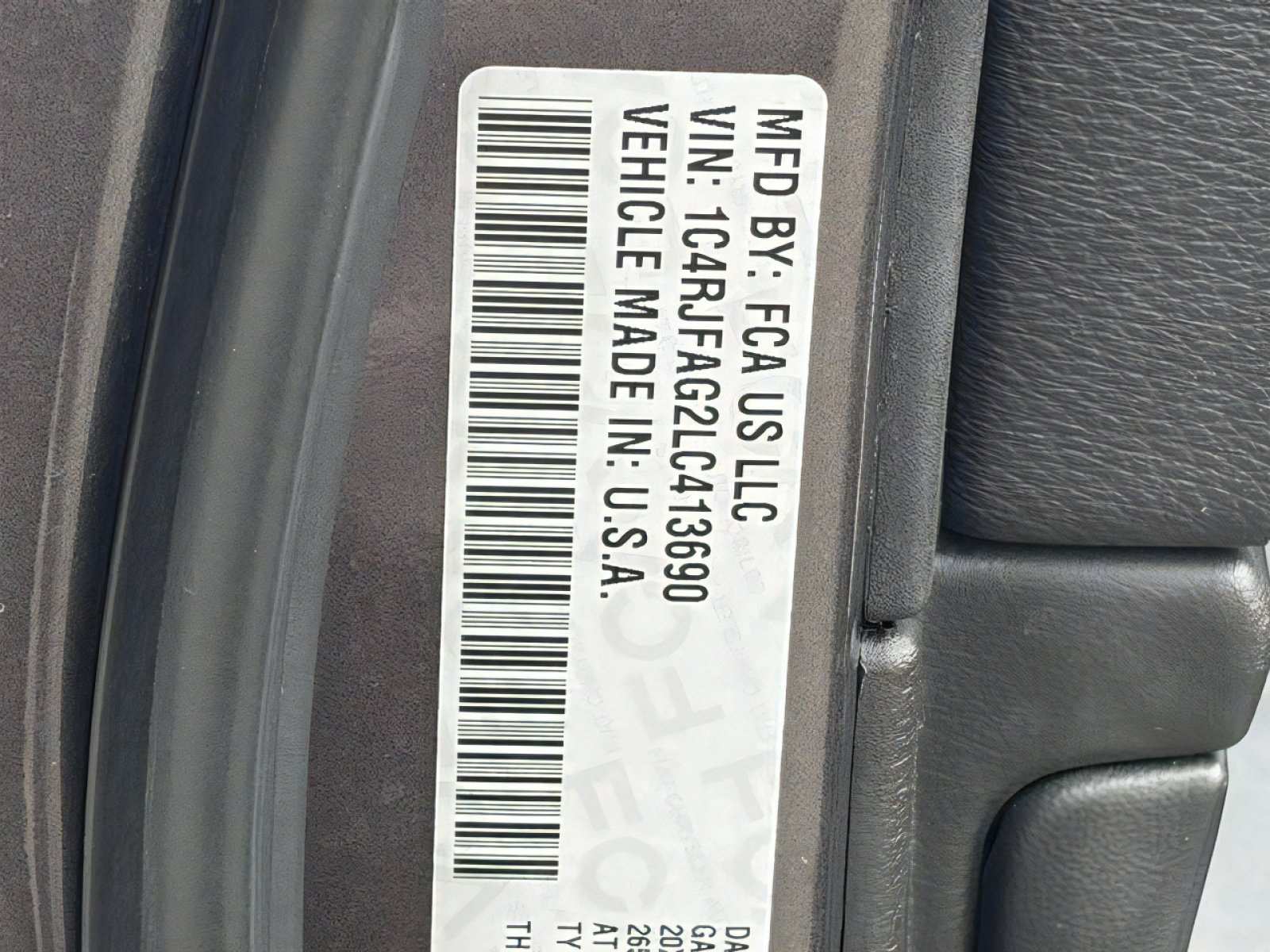 Used 2020 Jeep Grand Cherokee Altitude image 30