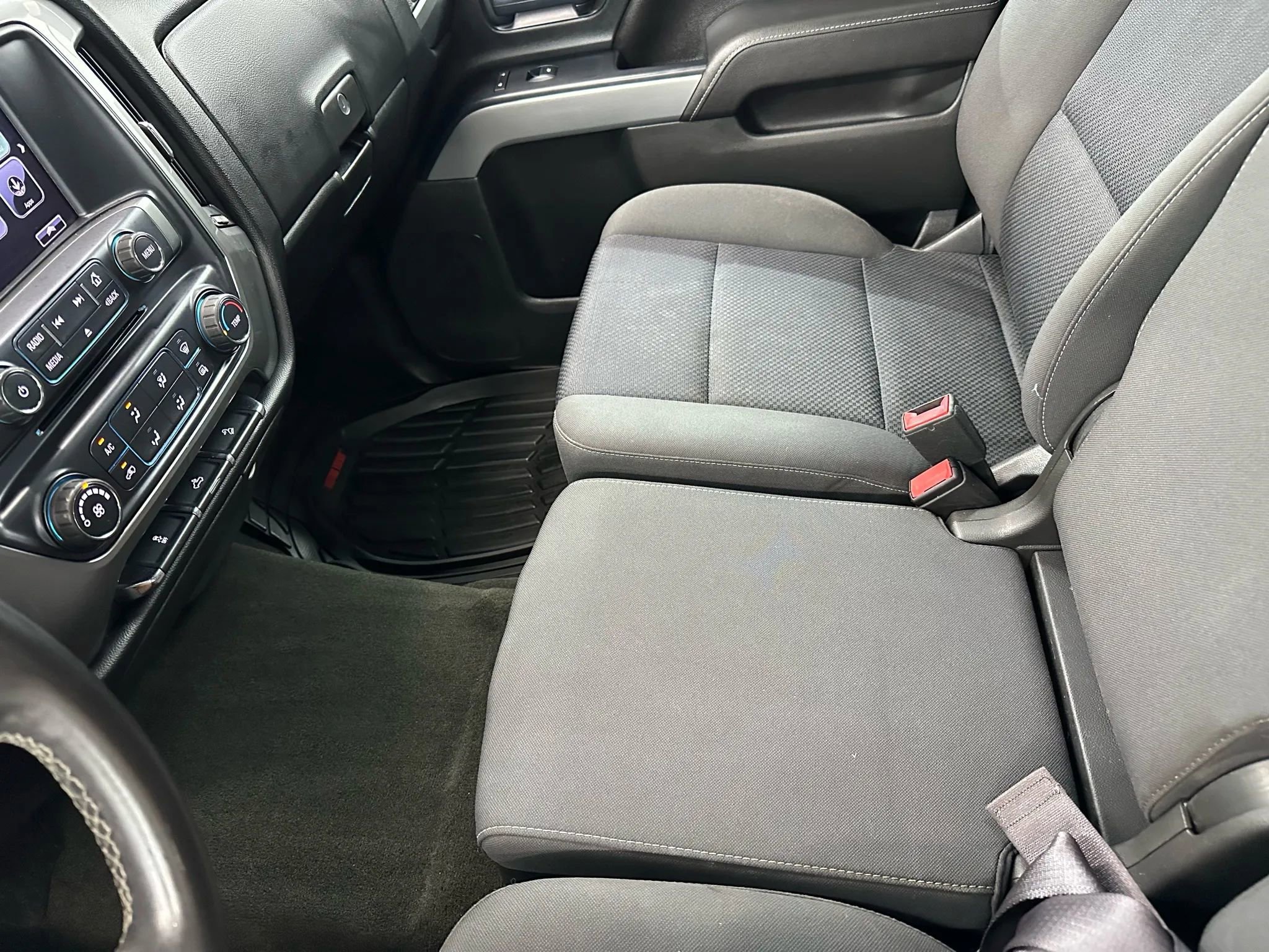 Used 2017 Chevrolet Silverado 1500 LT image 27