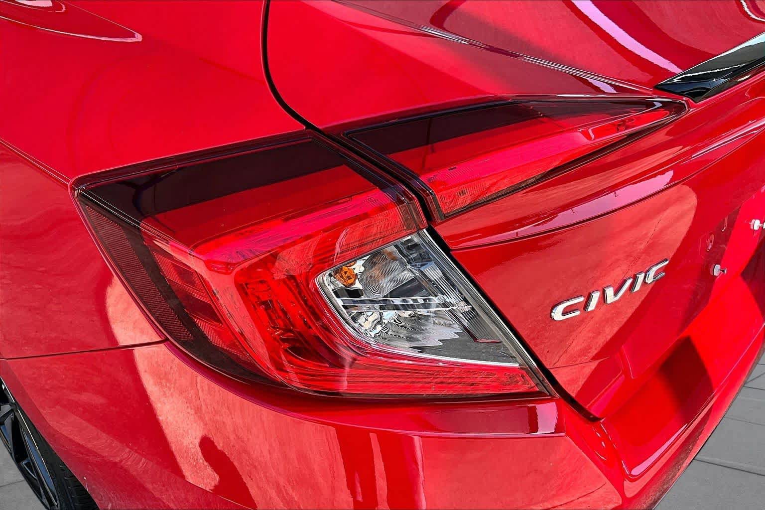Used 2019 Honda Civic Sport image 29
