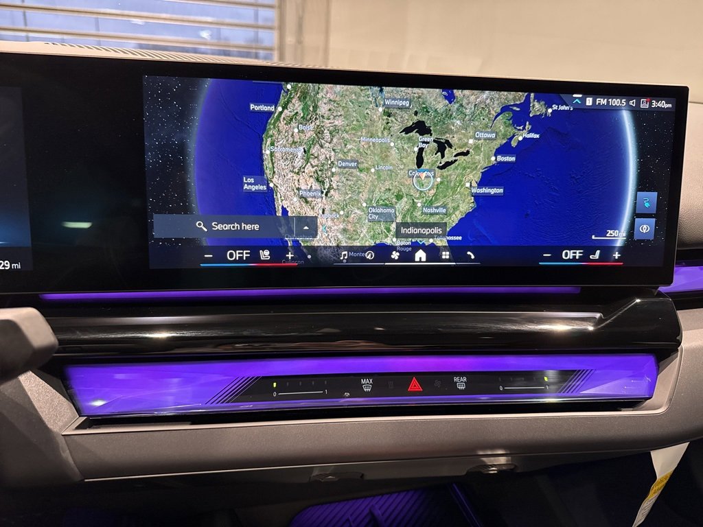 Used 2024 BMW i5 eDrive40i w/ Premium Package image 22