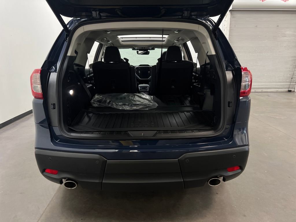 Certified 2025 Subaru Ascent Limited AWD/4WD image 25
