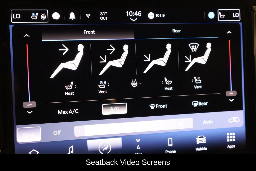 Used 2022 Chrysler Pacifica Limited w/ Uconnect Theater Family Group FWD image 24