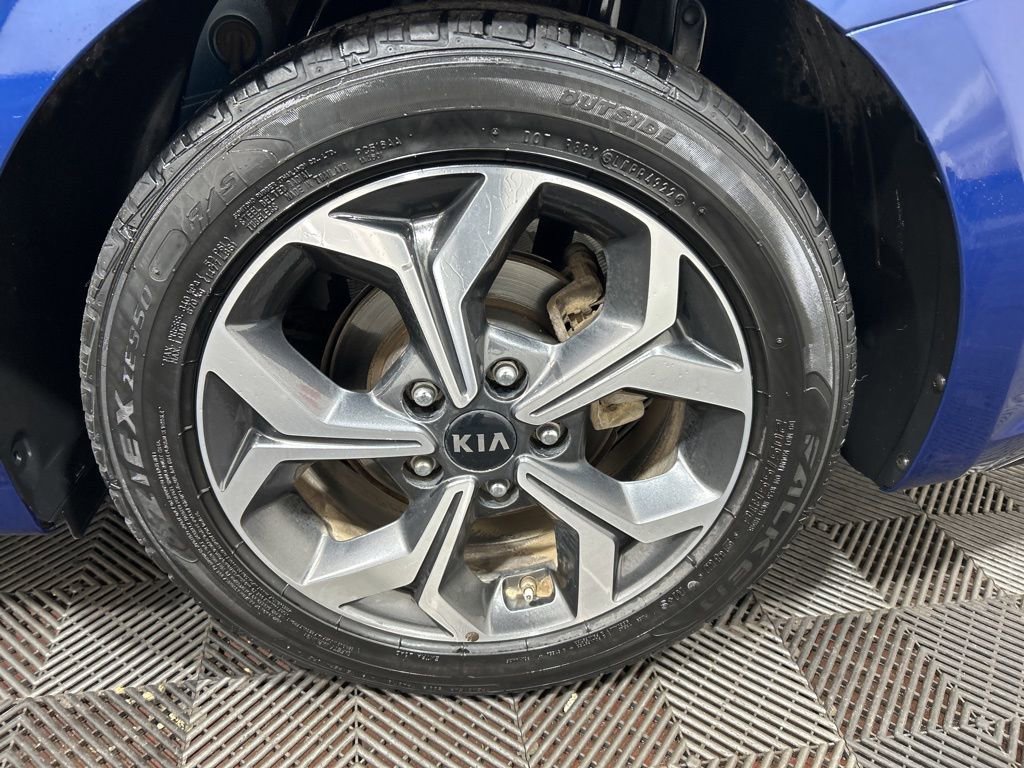 Used 2019 Kia Forte LXS image 28