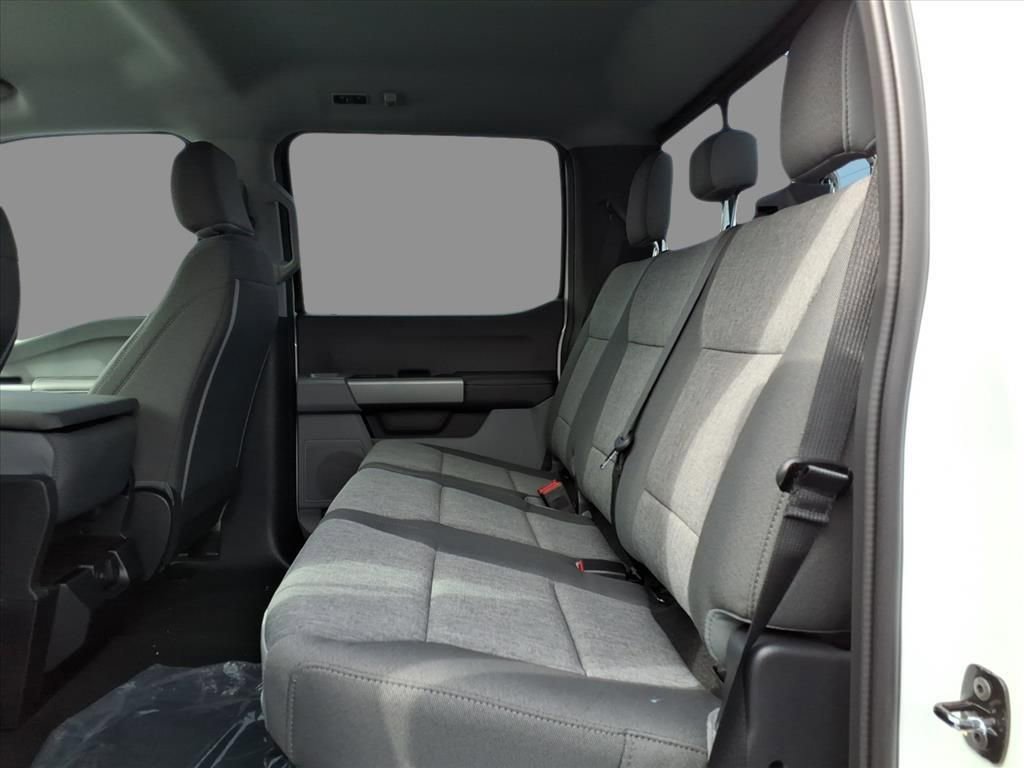 New 2026 Ford F350 XL w/ STX Appearance Package AWD/4WD image 4