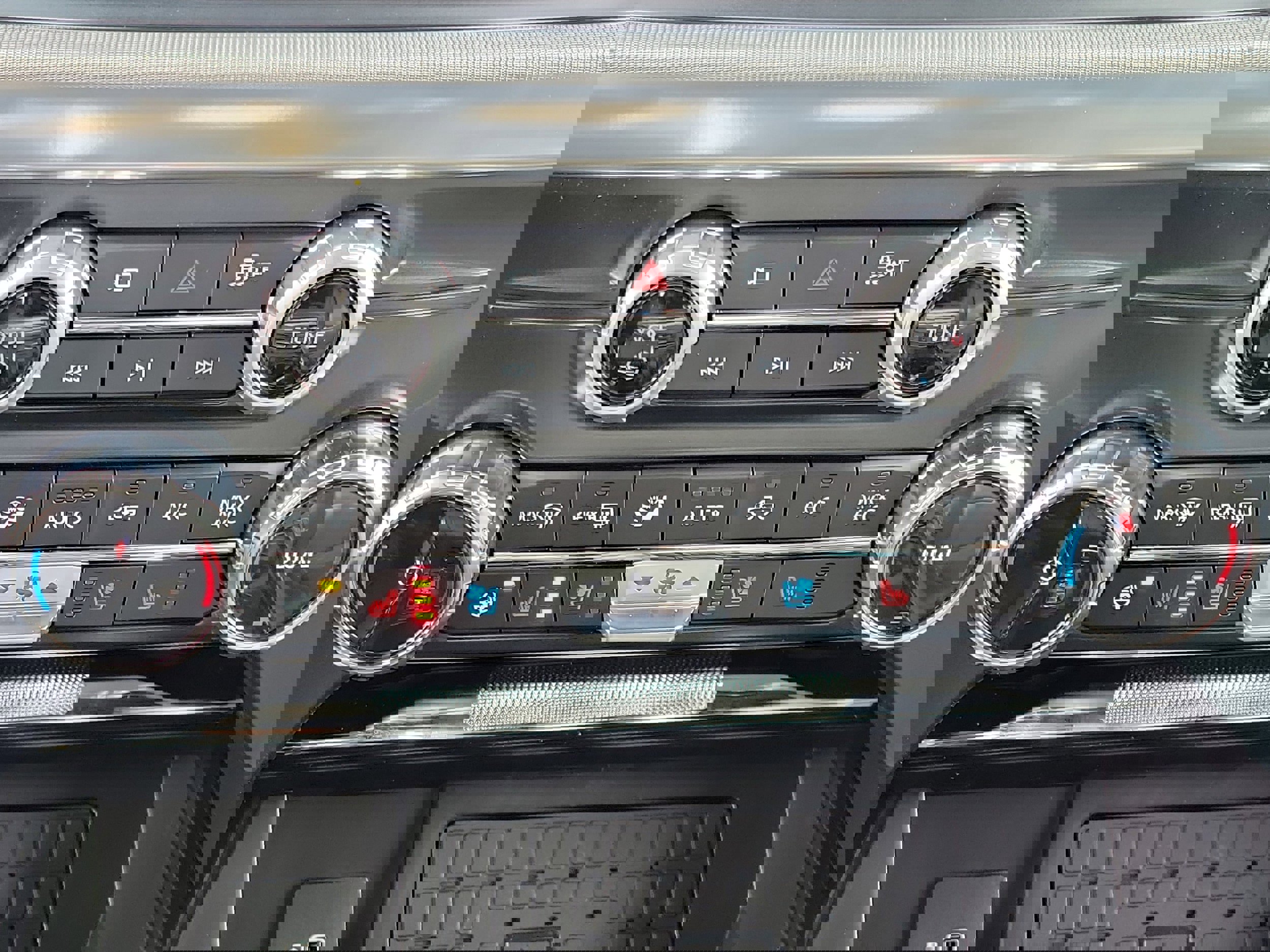 New 2026 Ford F150 Lariat w/ Equipment Group 502A High image 30