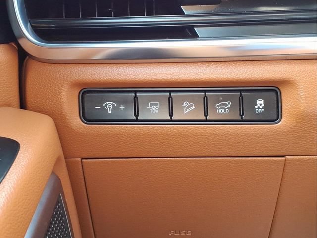 Used 2023 Kia Telluride SX X-Line AWD/4WD image 17