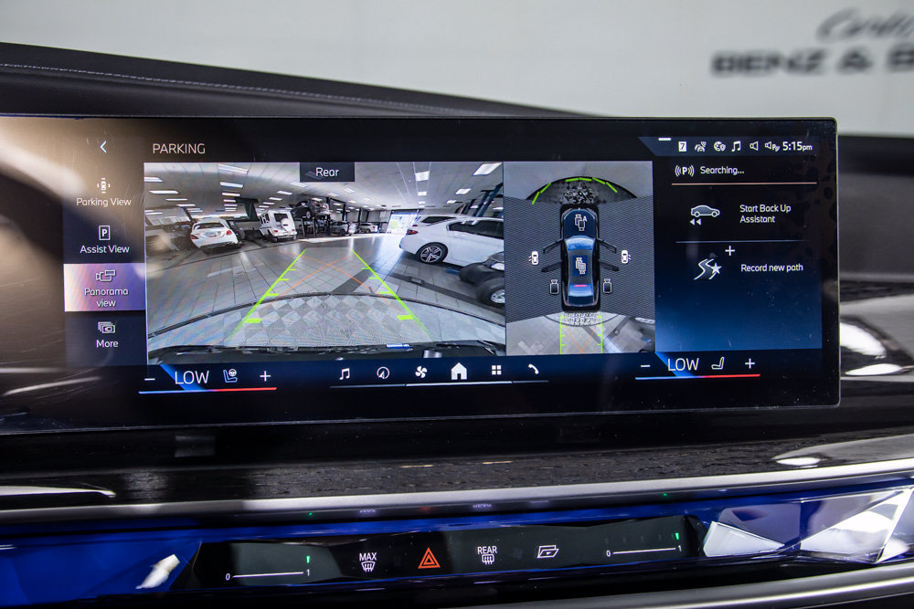 Used 2026 BMW i7 eDrive50 w/ M Sport Package RWD image 34