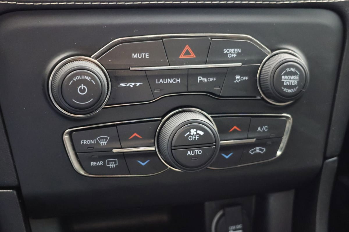 Used 2020 Dodge Charger SRT Hellcat w/ Harman/Kardon Audio Group image 27