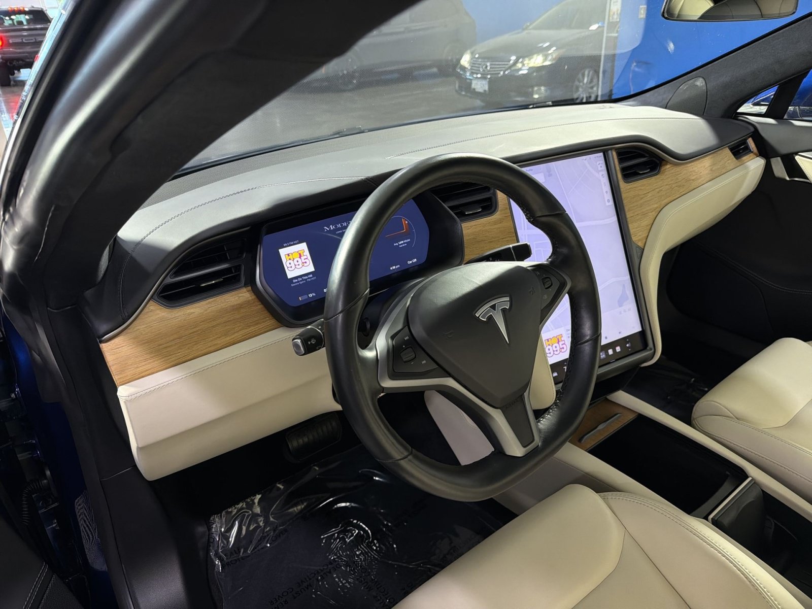 Used 2020 Tesla Model S Long Range AWD/4WD image 19