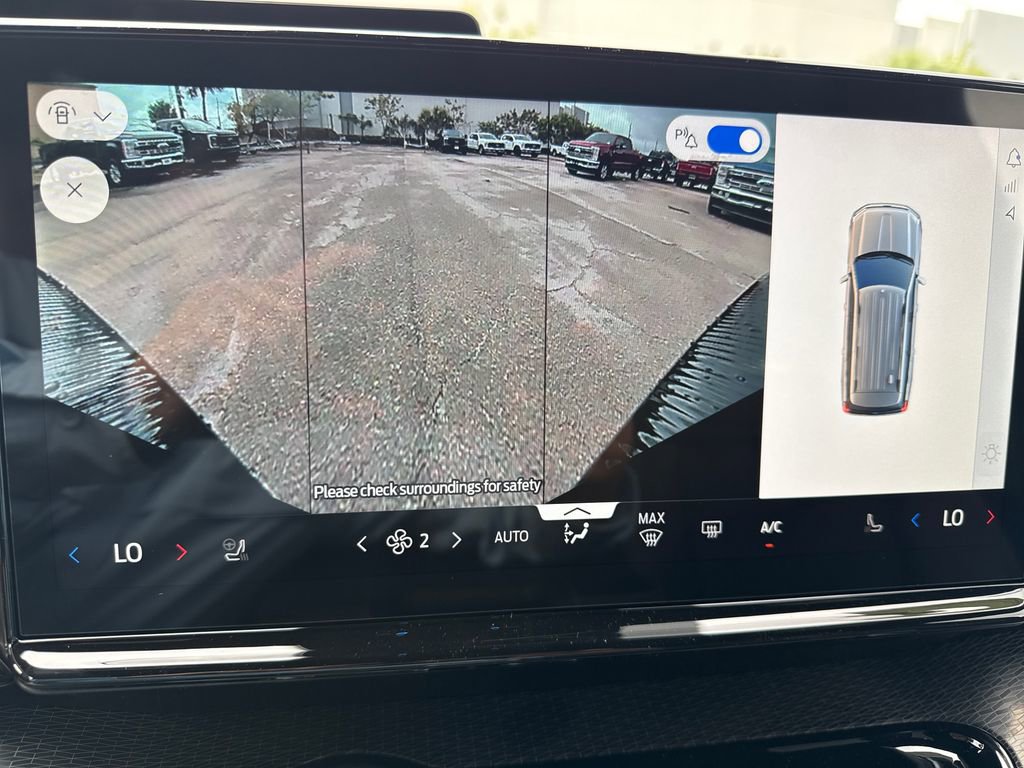 New 2026 Ford Expedition Platinum image 29