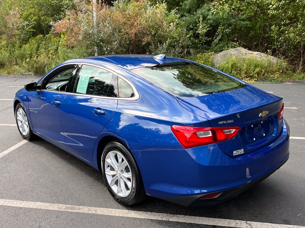 Used 2023 Chevrolet Malibu LT FWD image 3